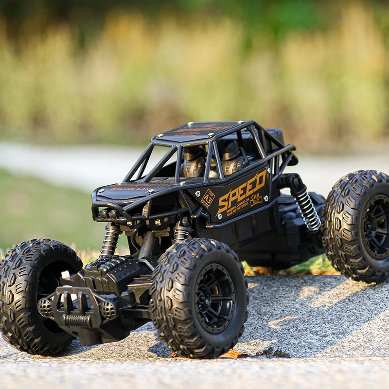 Children\'s off-road remote control car Large alloy high-speed four-wheel drive climbing car electric remote control car boy gift