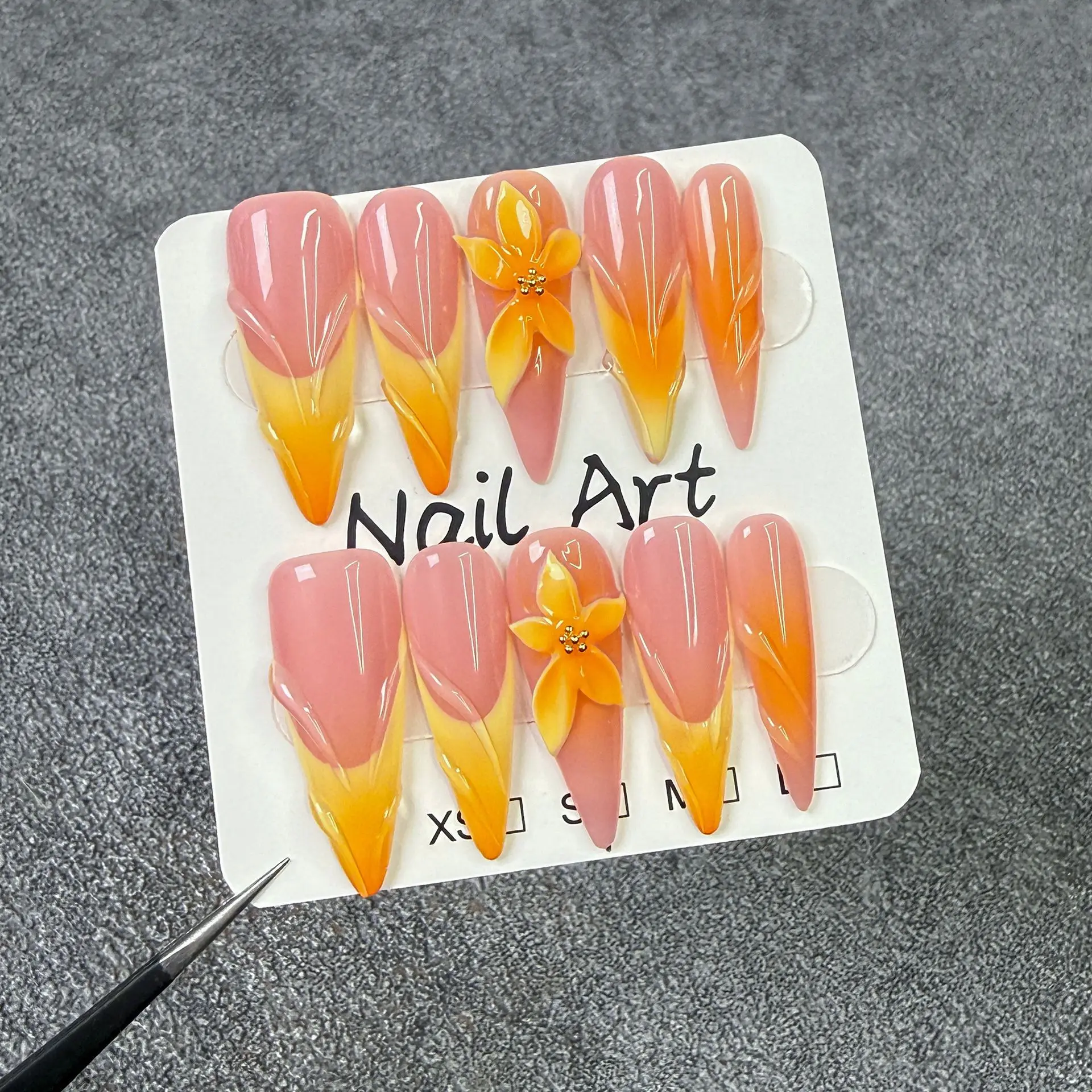 10 Uñas Postizas Retro con Dis - Embroidery Embellishments reseña y precio