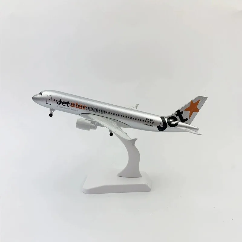 

Модель самолета 1:400, имитация, 20 см, из металлического сплава, A320 Jetstar Airways, с шасси