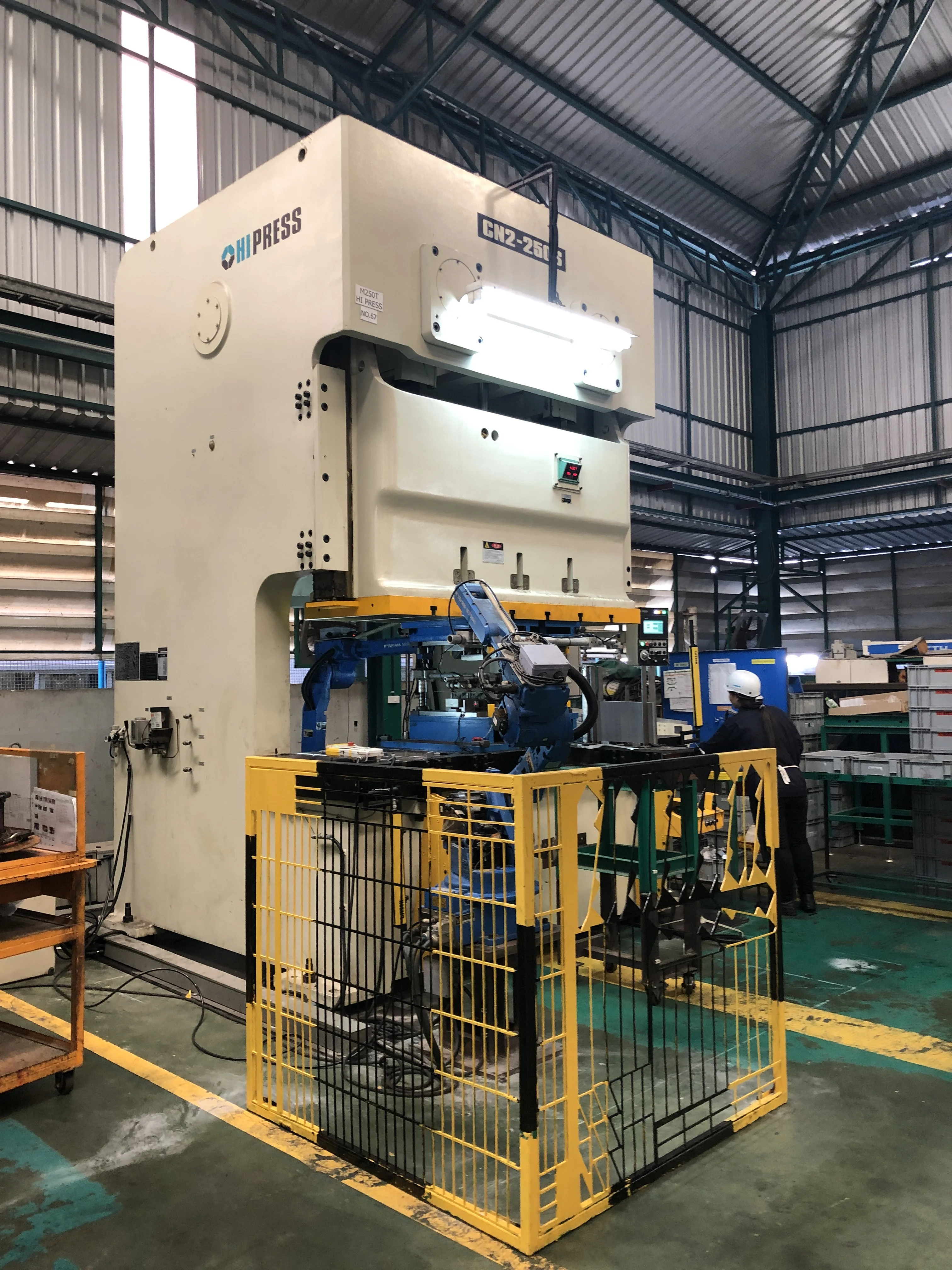 Power Press Maquina Mechanical Safe Metallblechprägung Mechanische Teile Blechstanzmaschine