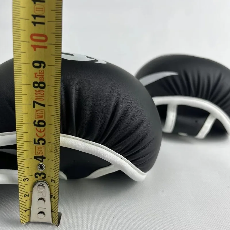 Thumbnail 4 - #5 Compare Boxing Gloves & Mitts Before You Buy