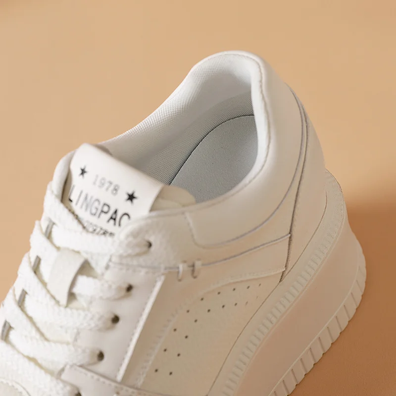 Diseño Original 2025, primavera, nuevas zapatillas deportivas informales de estilo diario para mujeres y adolescentes, vestido blanco, zapatos con aumento de altura de 8cm