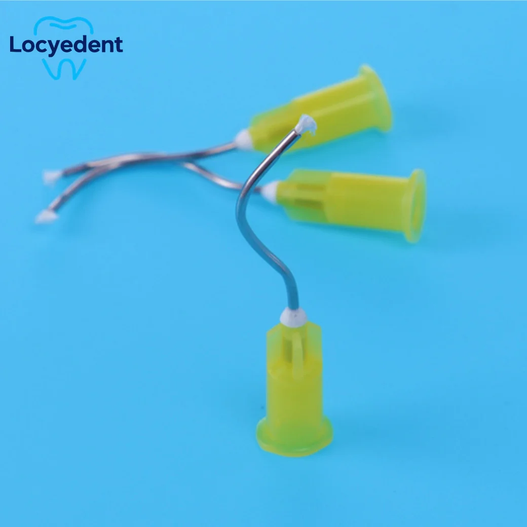 100Pcs/Box Dental Disposable Metal Infusor Yellow Tip With Brush Padded Dental Tooth Cleaning Oral Care Tools