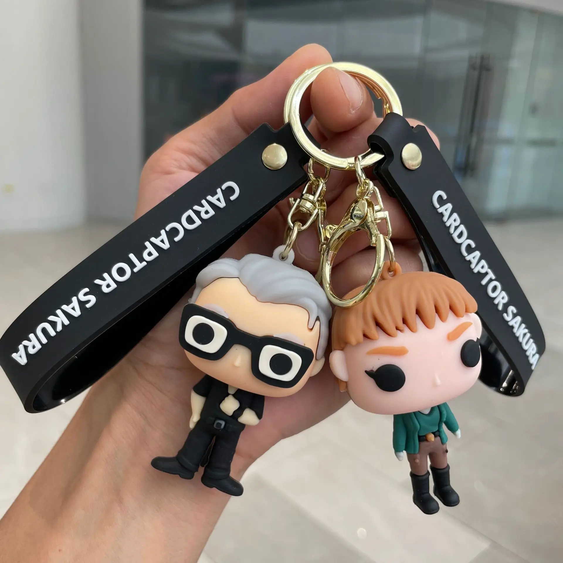 Creative Film Jurassic World Key chain cute Owen Clare Key Chain Man and woman purse pendant gift