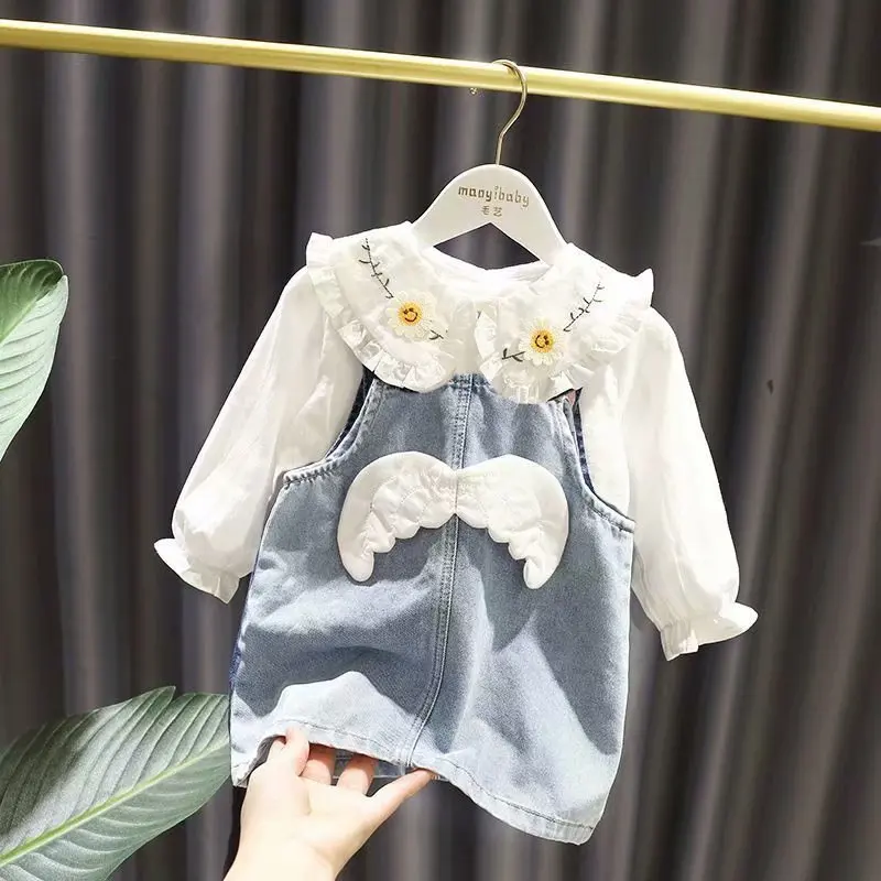 

Летний повседневный комплект для девочек 2026: футболка и джинсовое платье, две части, круглый вырез, для детей 3-6 лет, новый детский костюм