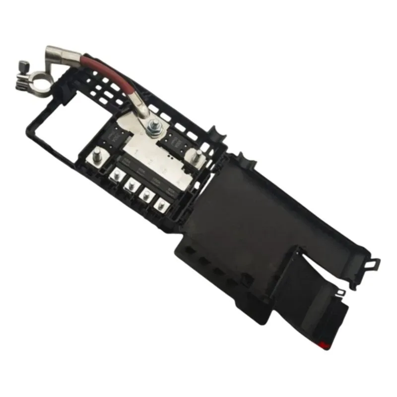 Super Sale Car Battery Fuse Box Battery Positive Terminal Box Assembly for Buick Regal LaCrosse: 2009-2014 Chevrolet Malibu Cruz