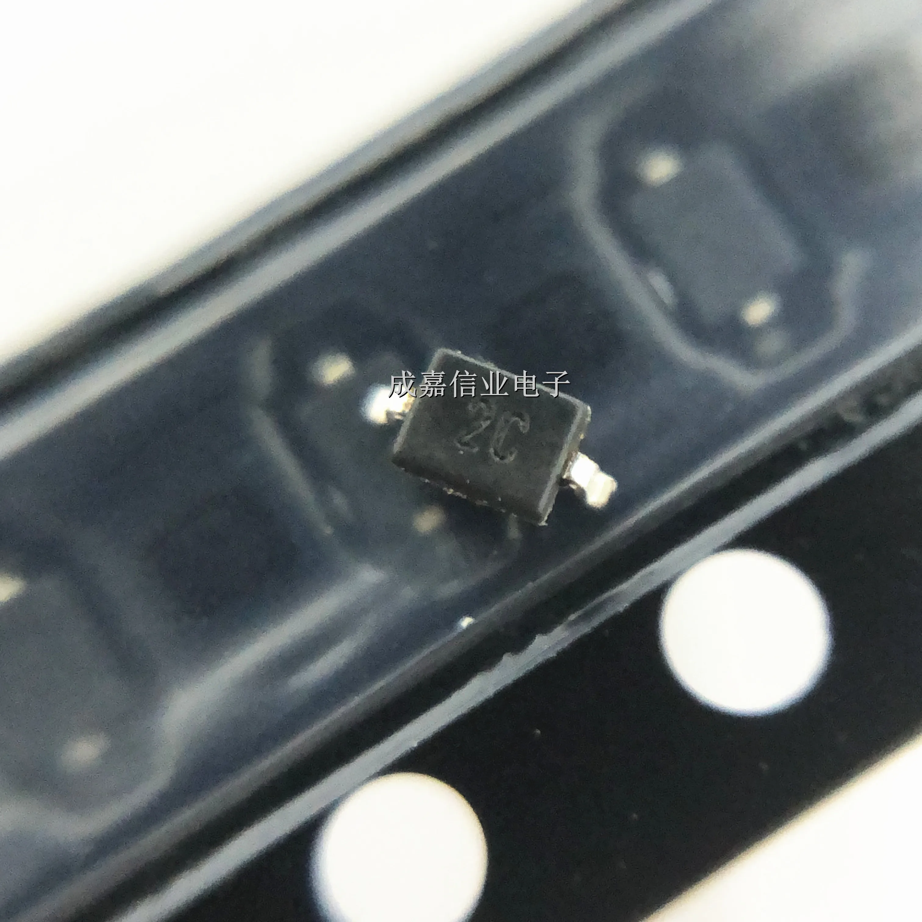 10pcs/Lot GBLC12C-LF-T7 SOD-323-2 MARKING;2C Bidirectional Static And Surge Protection (TVS/ESD)