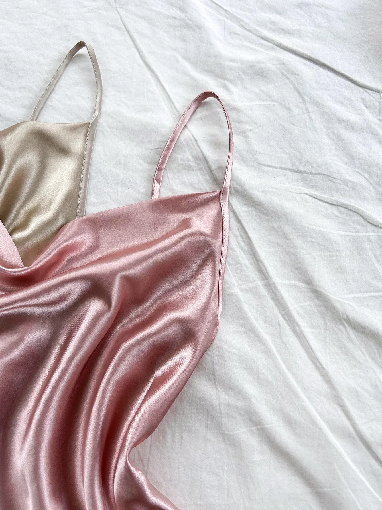 Nuevo conjunto de ropa de dormir de color sólido, pantalones cortos sexys y cómodos con cuello halter, conjunto de pijama de 6 piezas para mujer