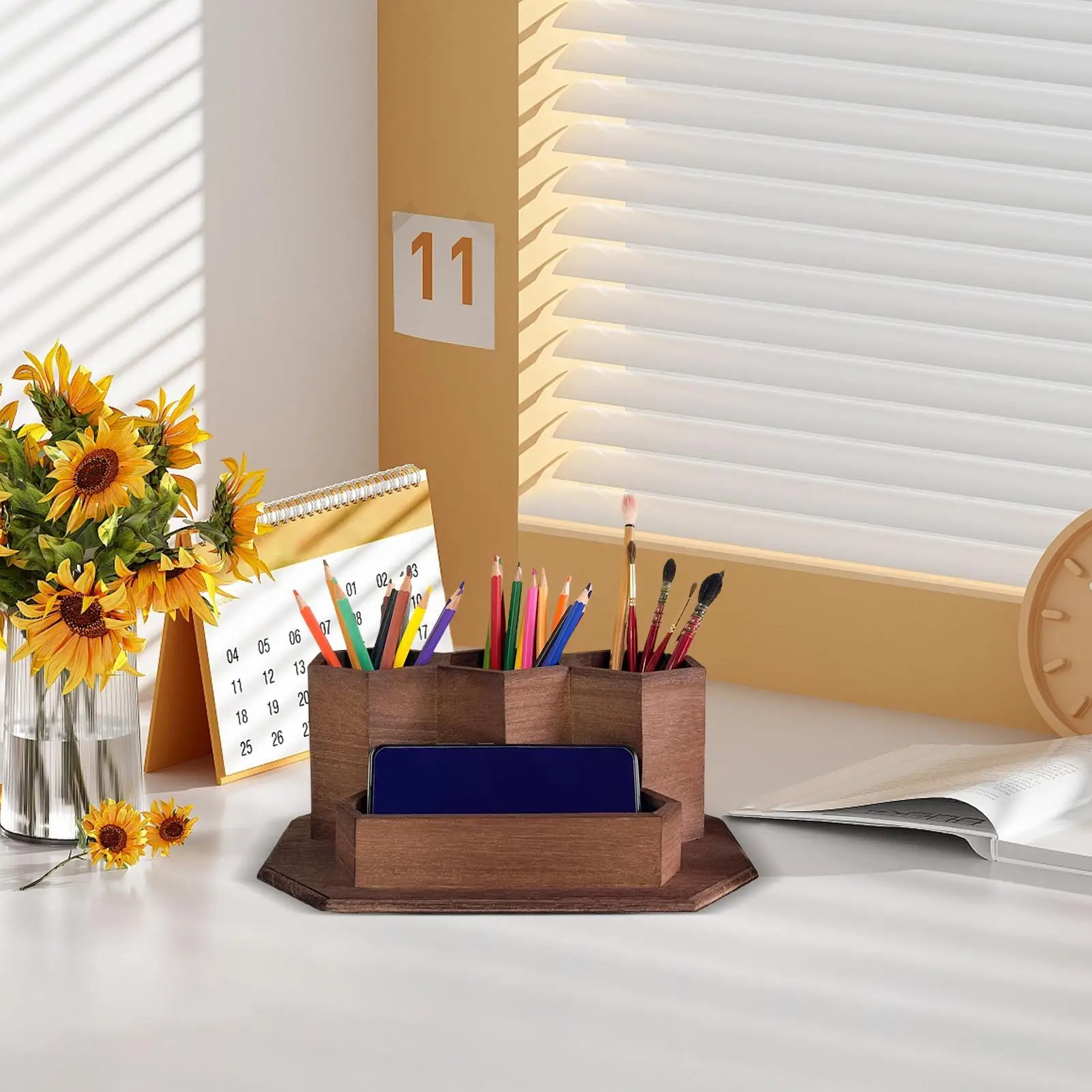

Wood Pencil Holder Decorative Paintbrush Holder 4-Compartment Marker Storage Utensil Art For School Classroom Craft Room Dorm