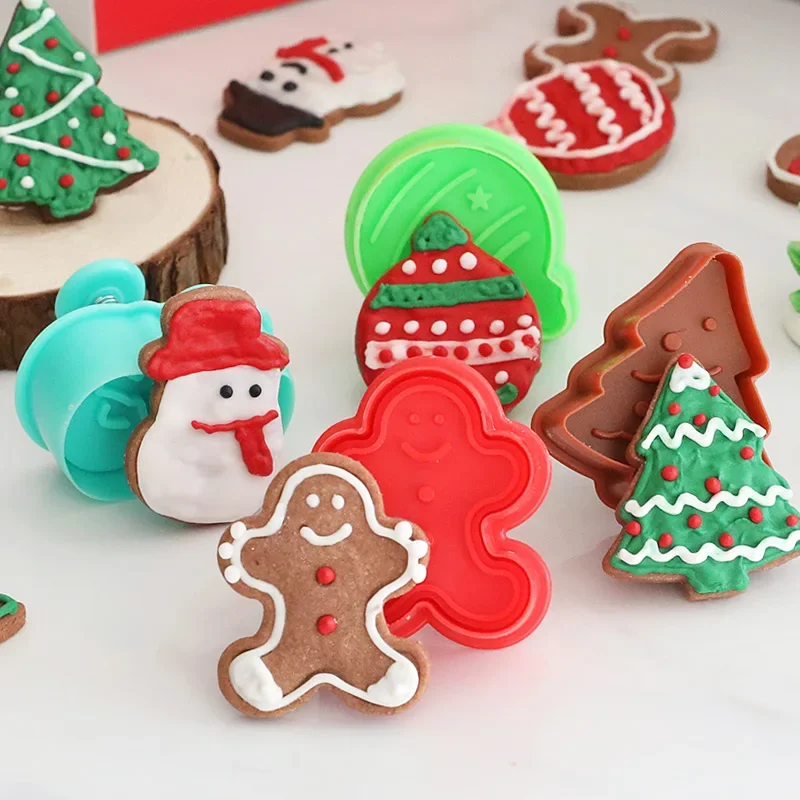 4pcs Stamp Christmas Tree Snowman Biscuit Mold 3D Cookie Plunger Cutter Pastry Decorating DIY Food Fondant Baking Mould Tool
