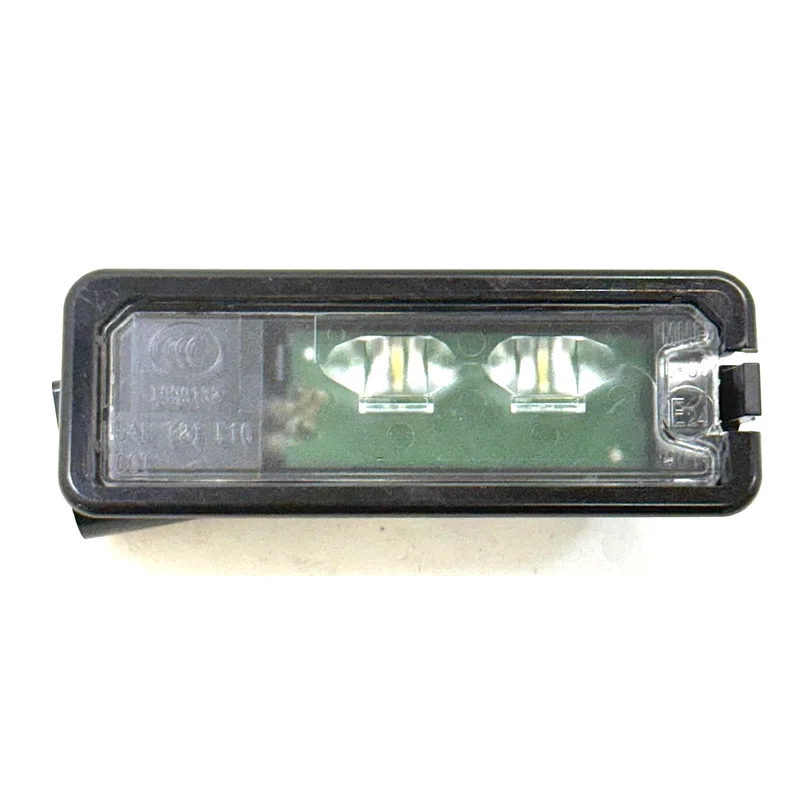 

♥ Suitable for Porsche 991.1 991.2 981 Boxster Cayman Taycan 970 Panamera rear license plate light 420 943 021