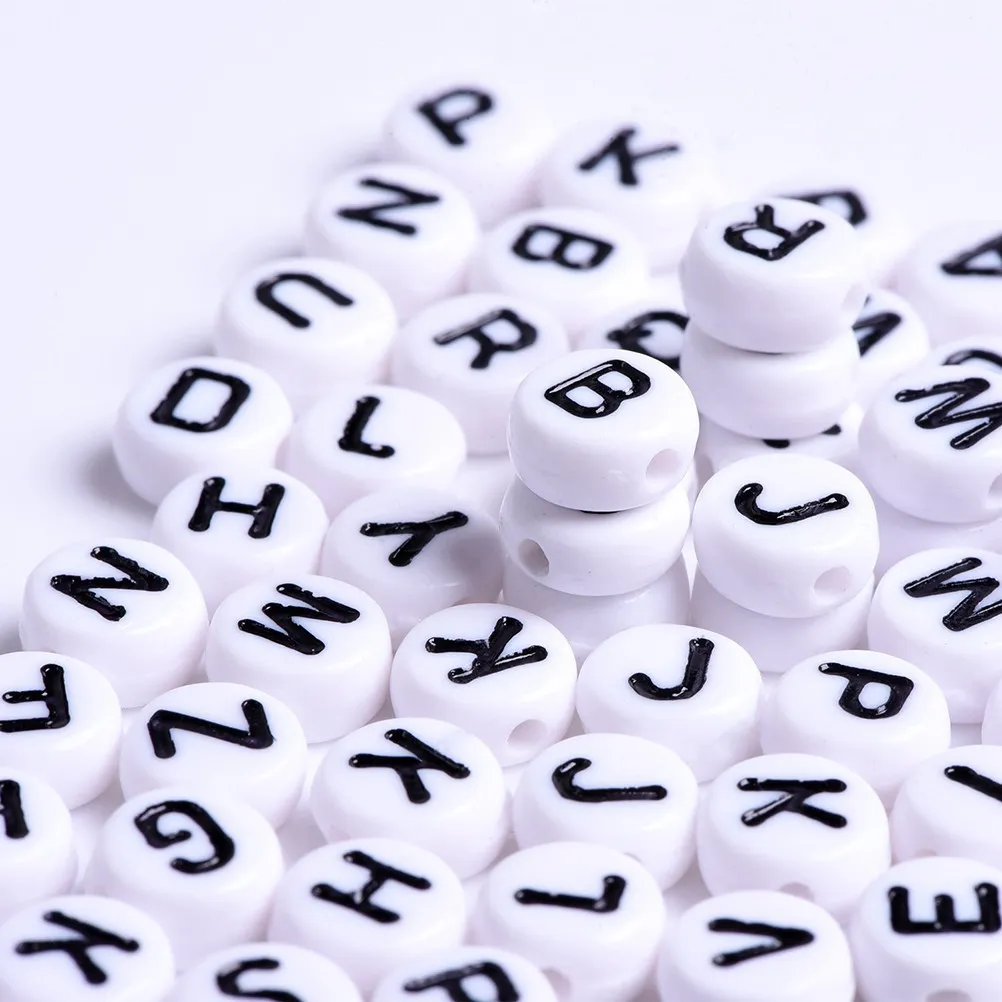 

900Pcs White Black Acrylic Letter Beads 7Mm Round Alphabet Beads A-Z for DIY Jewelry Making Bracelets Necklaces Keychains