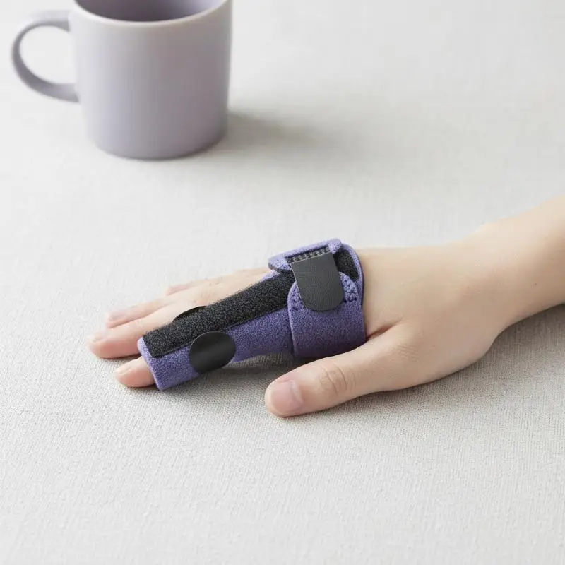 Water Resistant Adjustable Finger Splint Durable Fastening Strap Relieve Pain for Outdoor Sports Injury Home First Aid Care