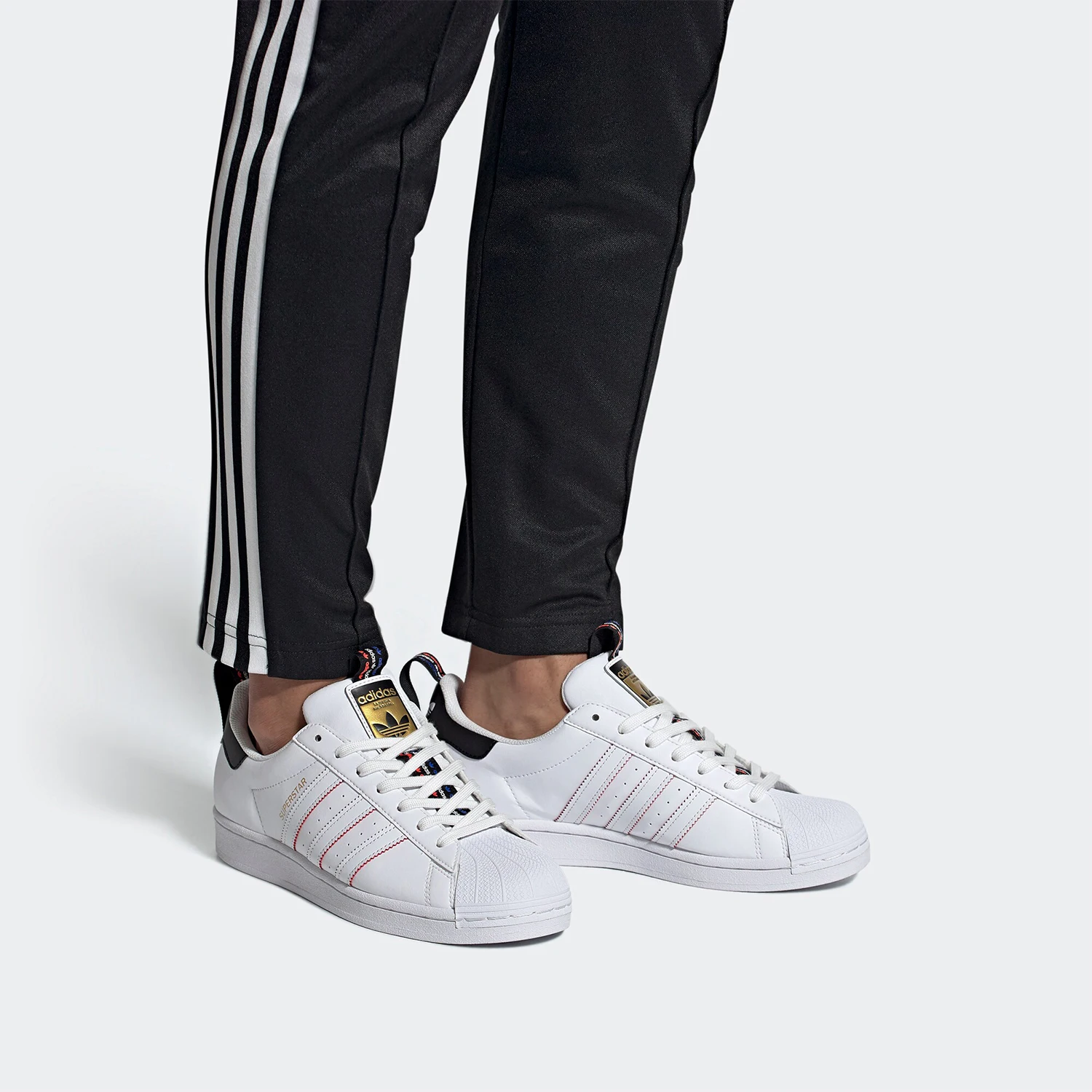 

Оригинальные классические повседневные кроссовки Adidas SUPERSTAR для мужчин и женщин FW6775