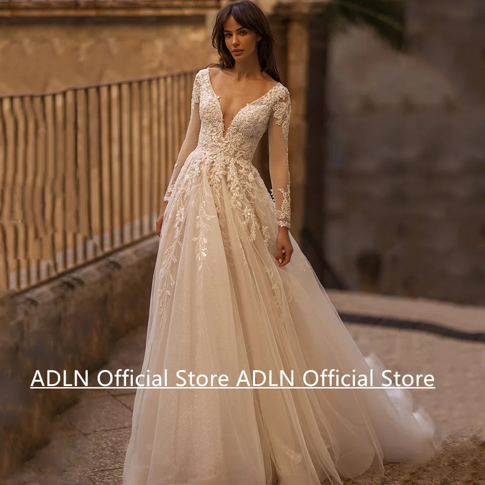 Woman Wedding Dress Customized Long Sleeves V Neck Beading Applique Sweep Train Illusion Back Buttons A Line Bridal Gowns