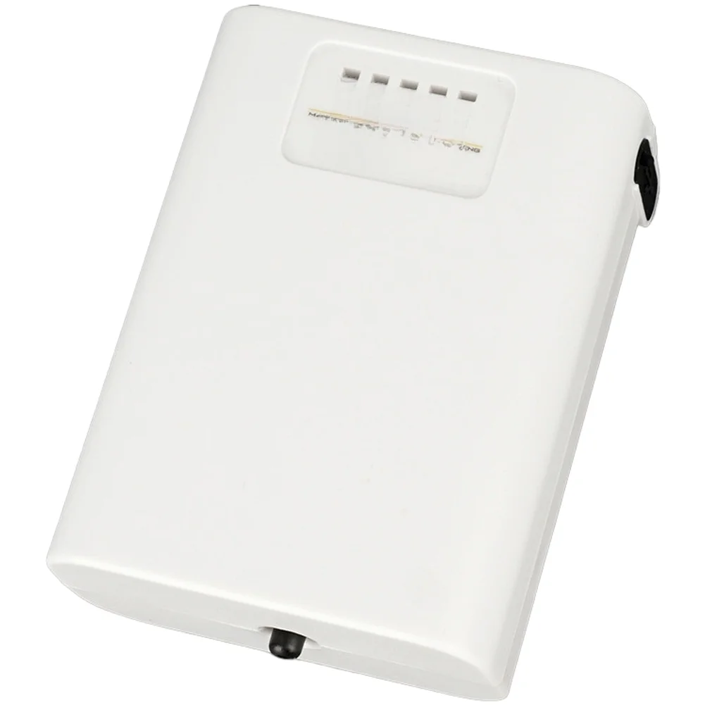 

Portable Silent Air Pump for Carp Fishing Tanks Featuring Rechargeable Battery and Efficient Oxygen Delivery System