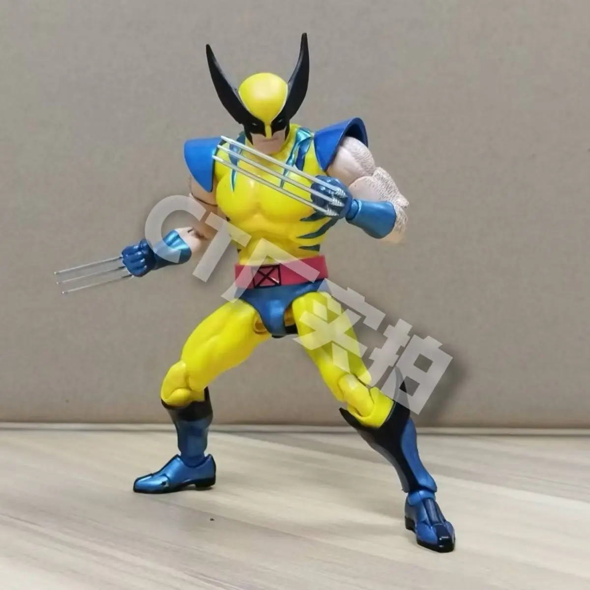 Novo ct brinquedos mafex 96 wolverine figura marrom quadrinhos x-men figura de ação mafex 138 shf anime estatueta ko modelo brinquedo presentes