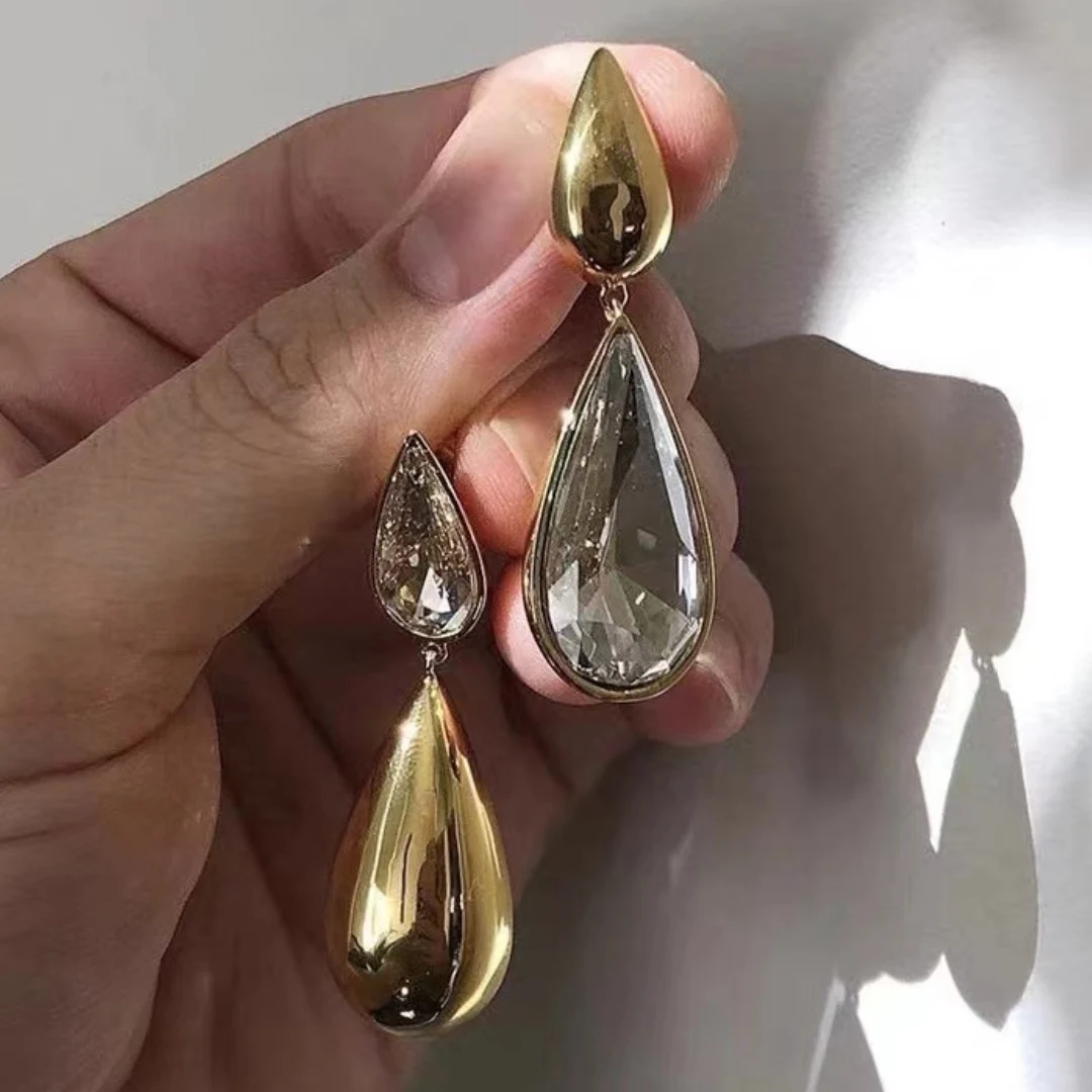 Water Drop Earrings Heavy Metal Water Drop Pendant Asymmetric Earrings Shiny Zircon Sexy Women's Golden Jewelry Christmas Gift