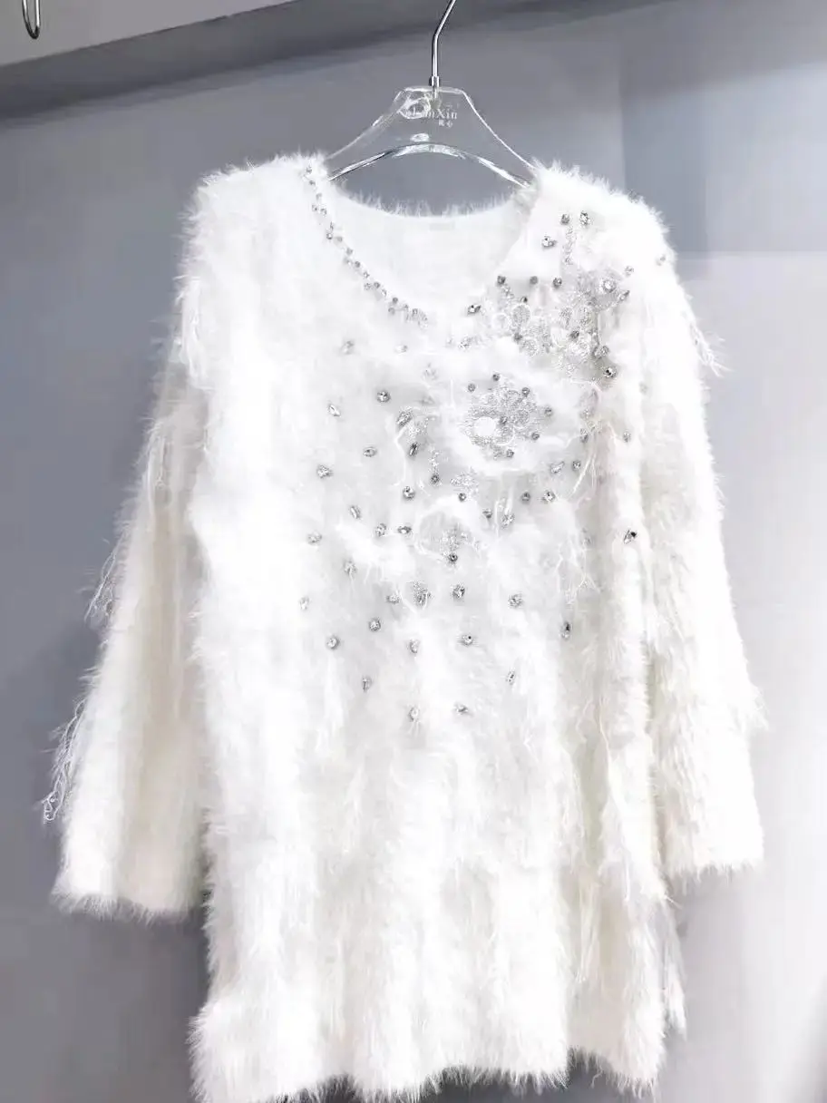 

High-end Sparkling Diamonds Flowers Stitch Autumn Winter 2025 Soft Sweaters Women's Casual New Knitted Pullover Tops