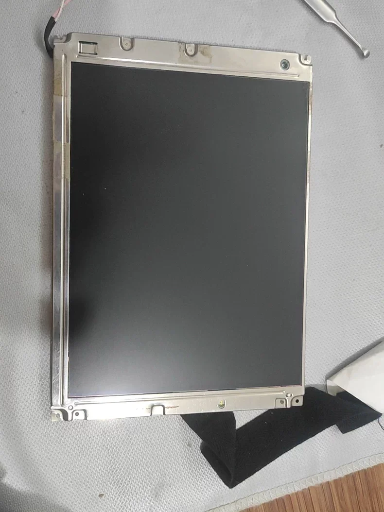 8.4 inch LQ084S1DH02 LCD Screen Display Panel ,stock test shows normal