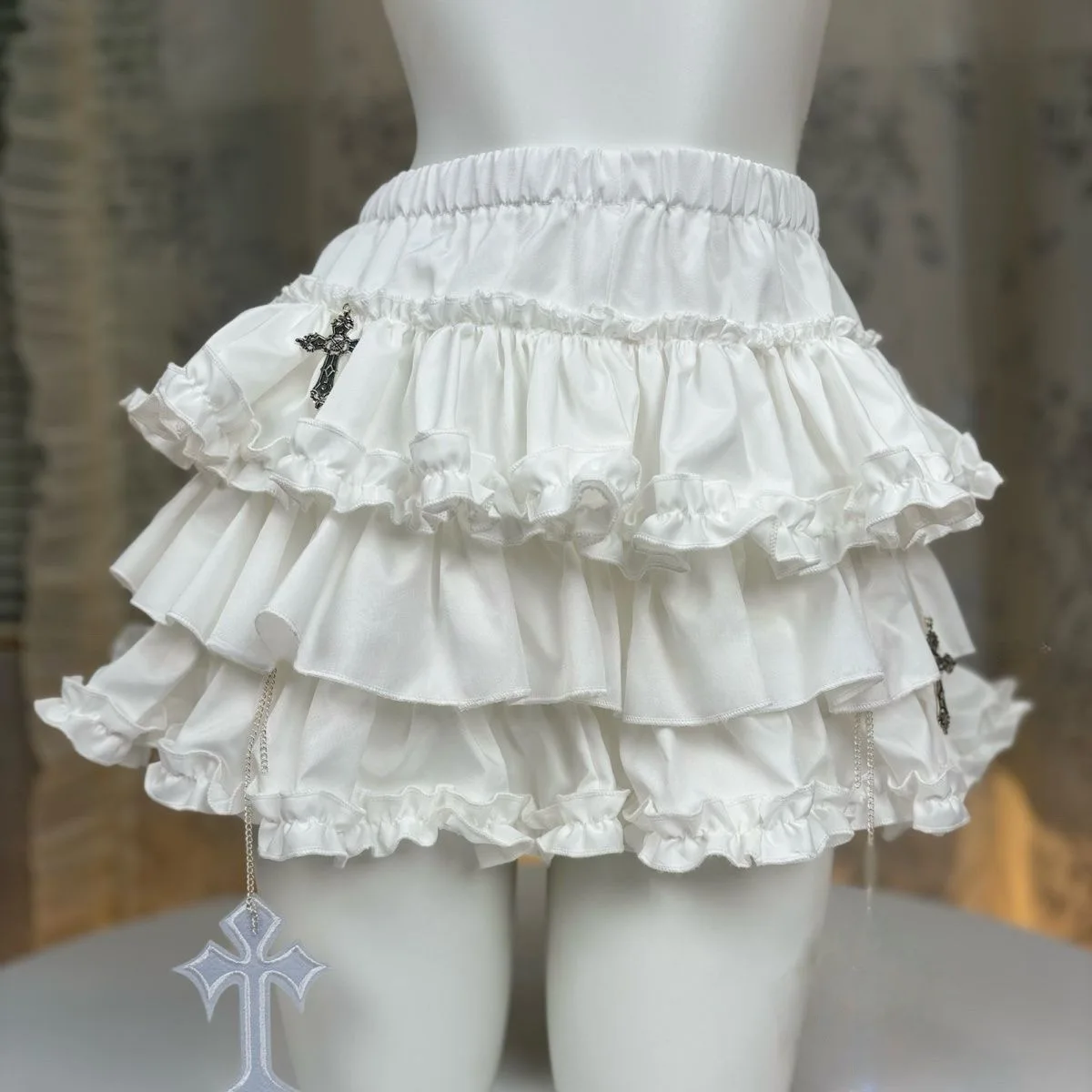 

Белая готическая юбка в стиле Лолиты, японская винтажная женская мини-юбка с металлическим крестом для вечеринки, сексуальная панк-девушка Kawaii Y2k Faldas Mujer
