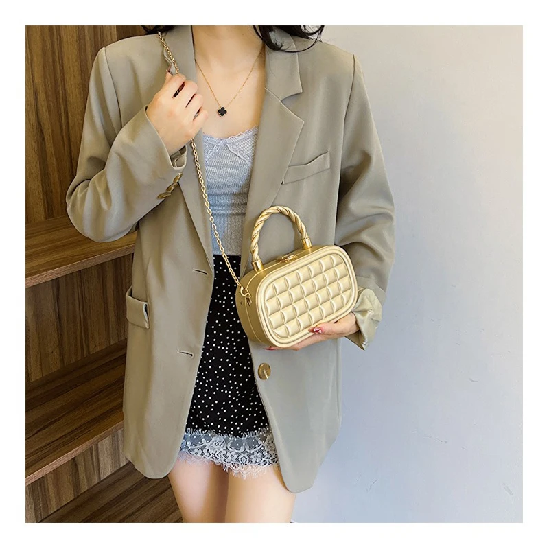 

French Chic Small Bag Women's 2024 Summer New Trendy Woven Hand-held Box Bag Chain Single-shoulder Crossbody Bag