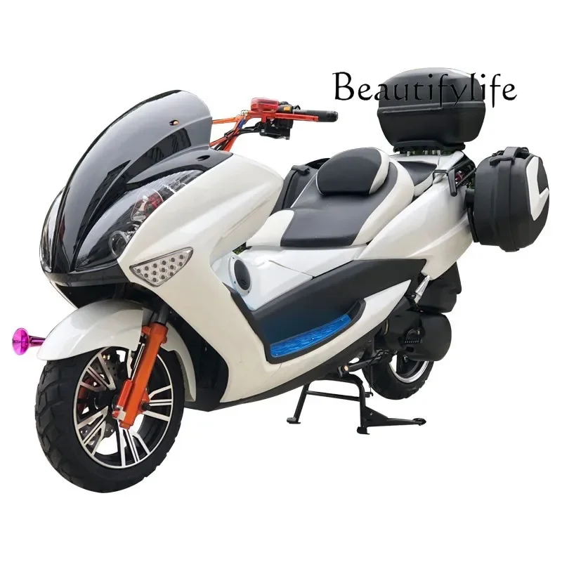 Extra large air-cooled , fuel vehicle, motorcycle suitable for motorcycle travel