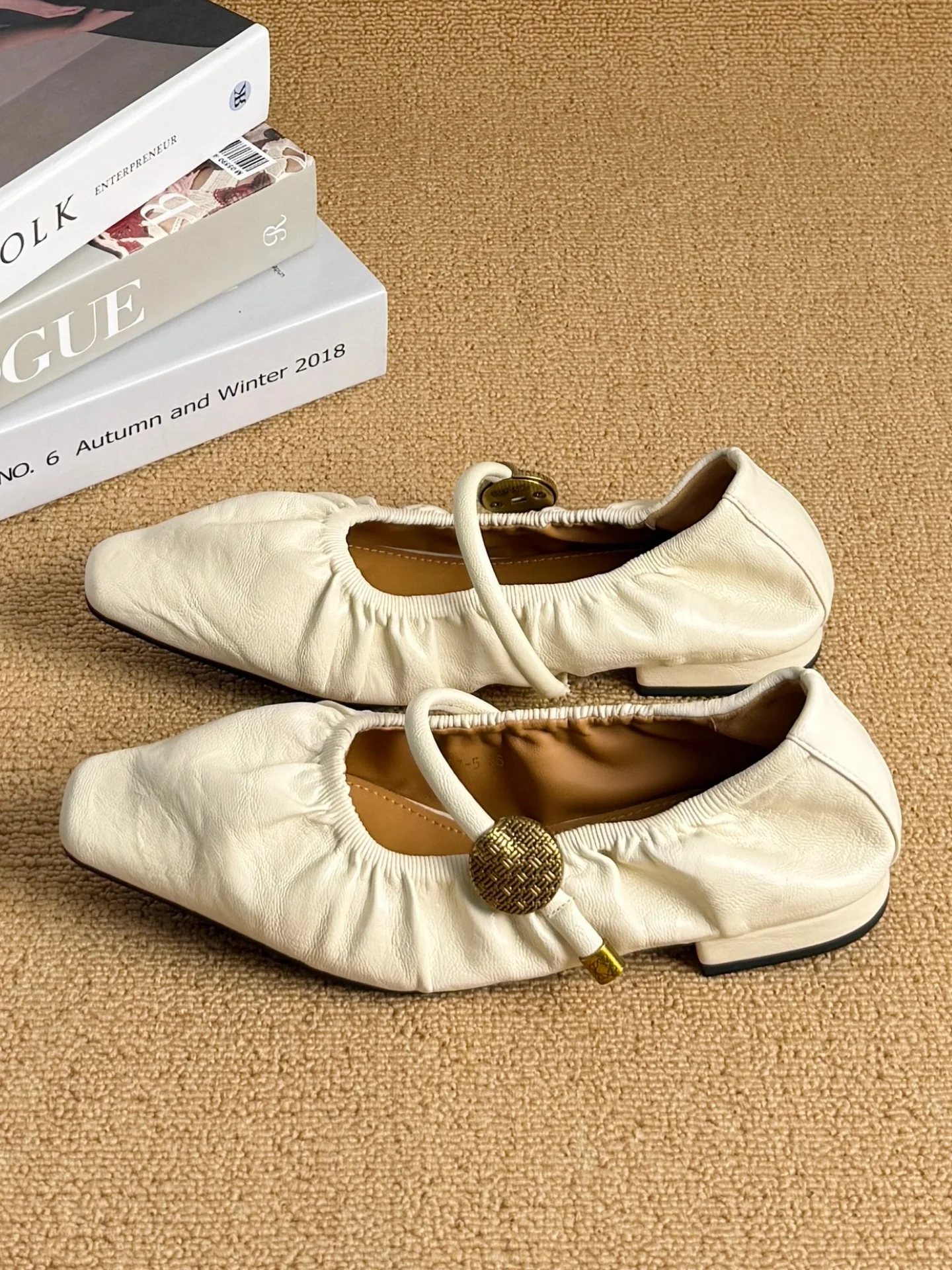 soft-leather-mary-jane-flat-shoes-women's-fashionable-simple-design-foldable-one-strap-buckle-slip-on-spring-autumn-wear