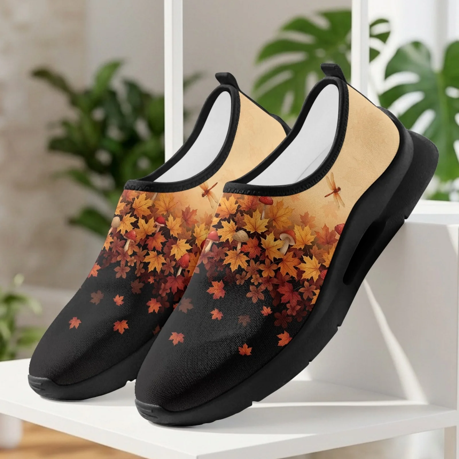 PENSTROLL Maple Leaf Mushroom Comfortable Round Toe Tennis Shoes Casual Shoes for Men Summer Workout