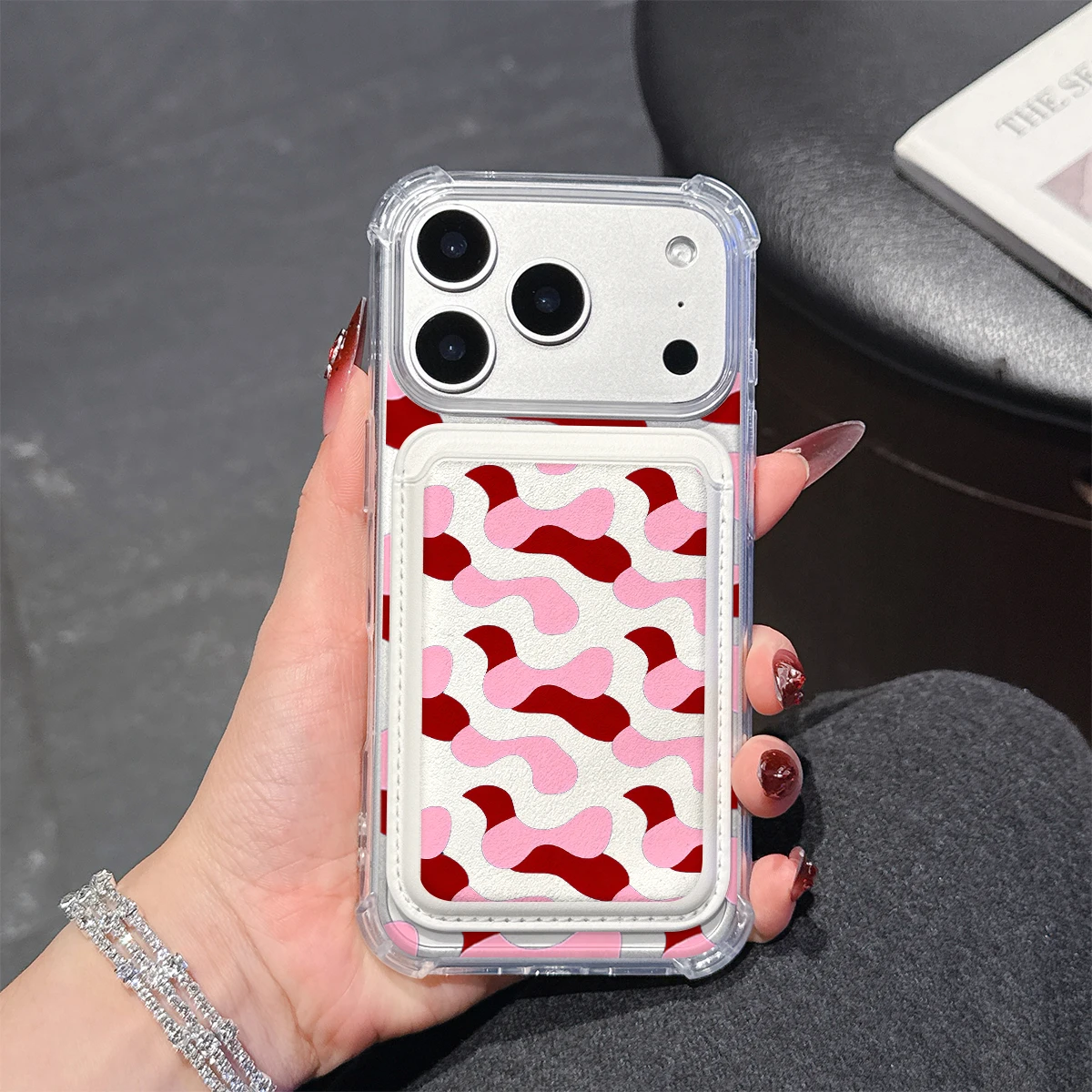 Edles Rosa Abstraktes Formen-Handyhülle für iPhone 17 16 15 14 13 Pro Max Plus mit Brieftaschenfach, transparent, weich, magnetisch kompatibel