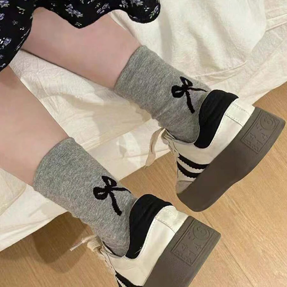 3 Pairs Women Bow Tie Mid Tube Socks Fashionable Round Neck Ballet Style Solid Color Cute Soft And Comfortable Casual Socks