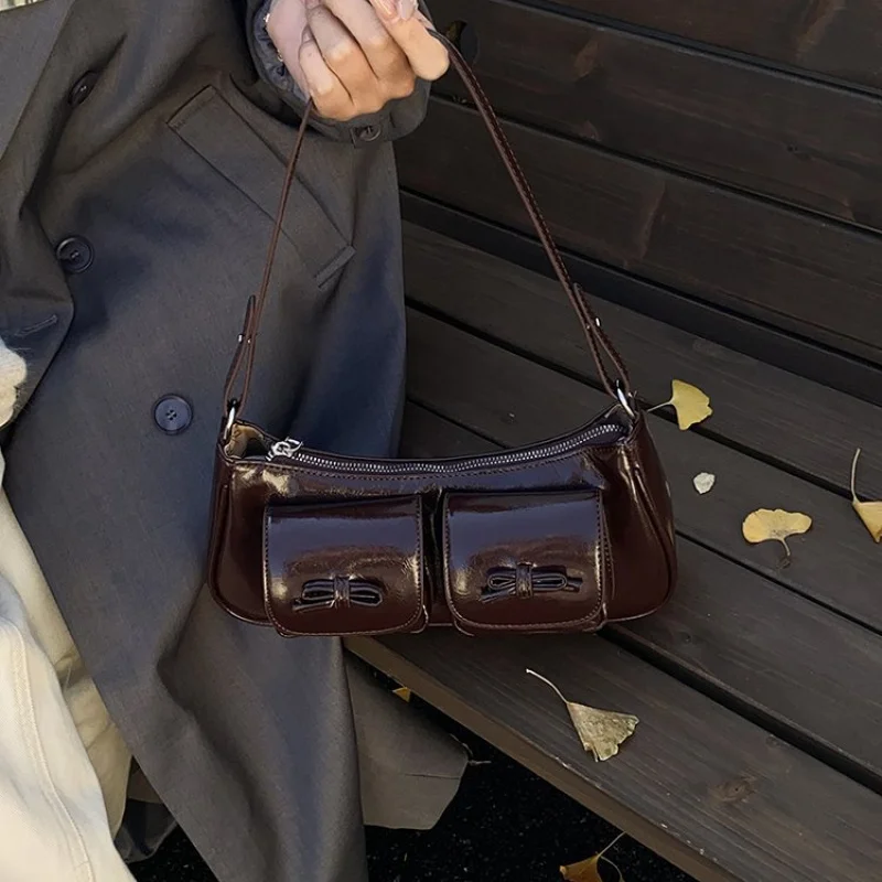 Deluxe dameshandtas gemaakt van maanbedrukt leer, trendy Peru Vintage Commuter ruime stijl ​