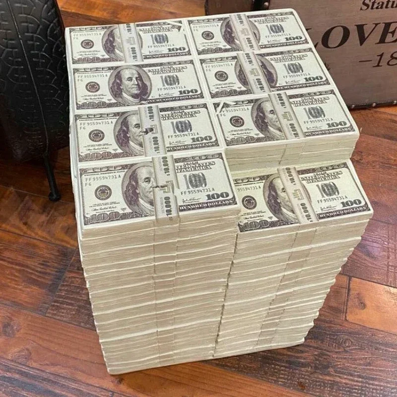 

The same Internet celebrity dollar banknote stool model props decorate cartoon floor-to-ceiling living room trend ornaments