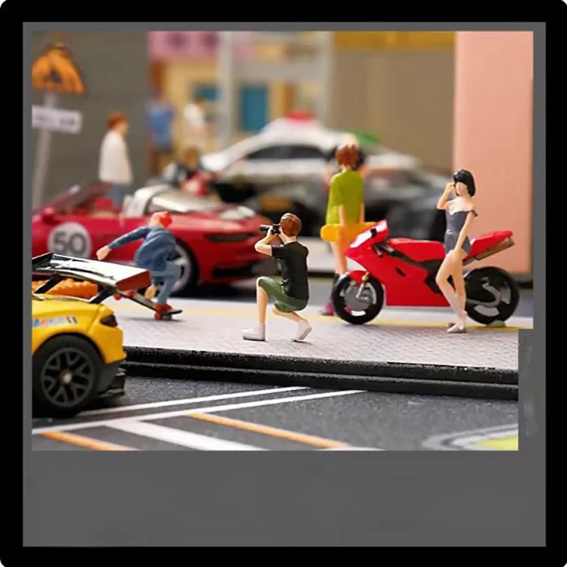 novo-produto-bonecos-miniatura-1-64-para-fotografia-urbana-menino-e-menina--cenario-diy-desenhado-a-mao-enfeites-combinando-presentes-e-colecionaveis