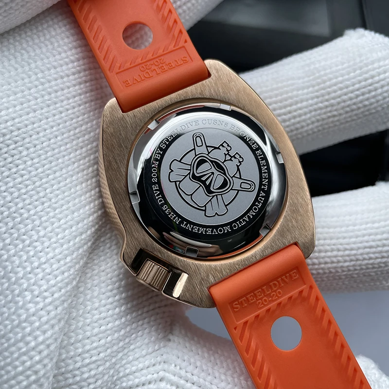 Steeldive Men Diver Watch Mens Automatic Watches Turtle Mechanical Wristwatch 200M Waterproof Luminous NH35 Sapphire SD1970S V2