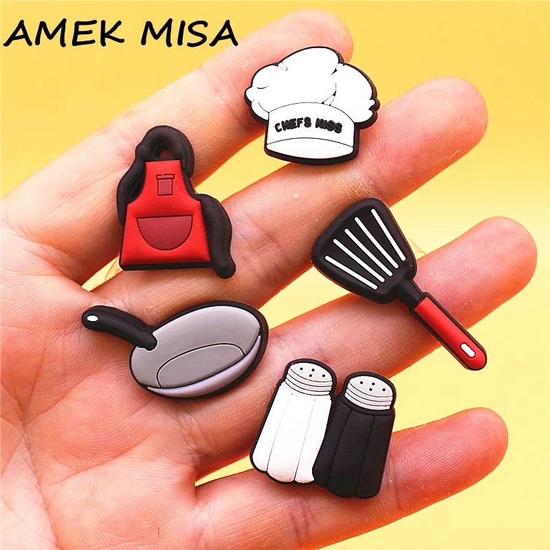 

Original 1pcs Chef Style PVC Shoe Charms Accessories Decorations Cook Hat Apron Wok Spatula Designer Buckle Kids Gifts