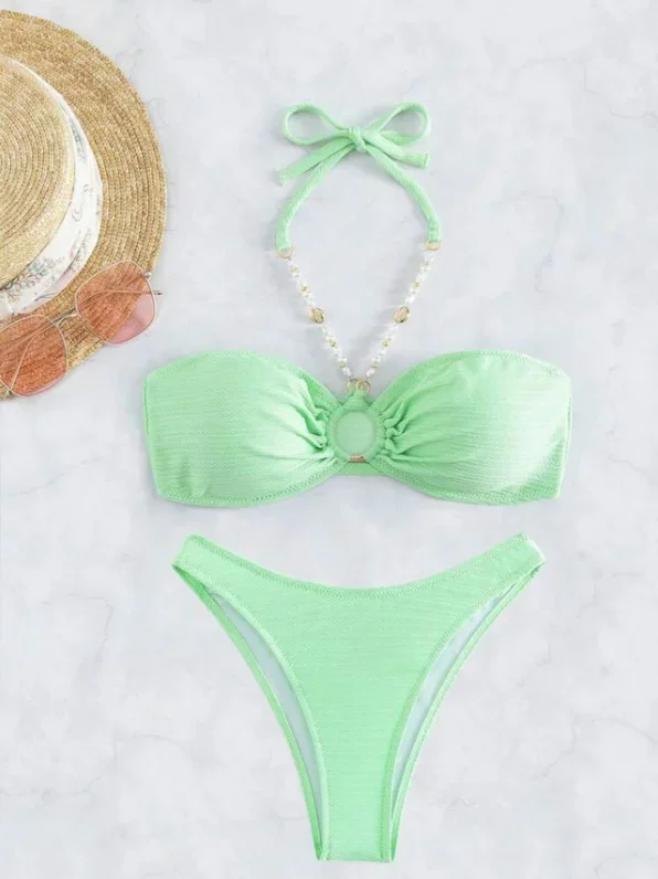 Trendy Sexy Chain-Embellished Solid-Color Halter Bikini: European & American Style for Women's Beach Swimwear
