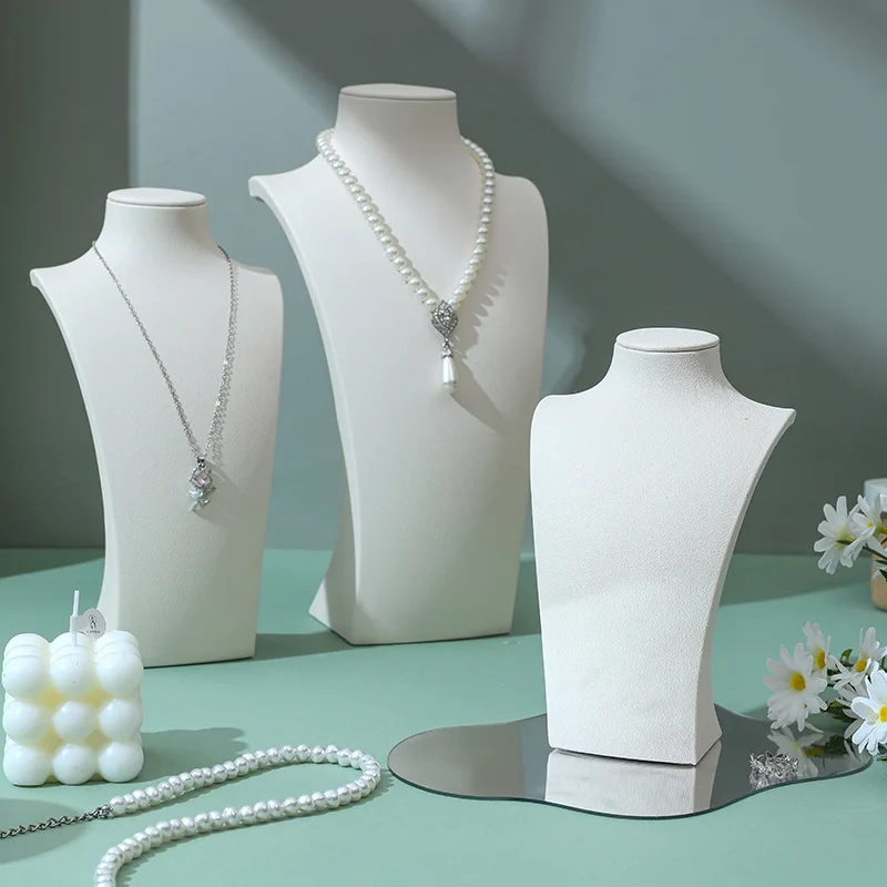 White PU Necklace Bust Mannequin Stand 3 Pcs Mirror Base Jewelry Organizer Jewelry Stand Display Stands for Necklaces Holder