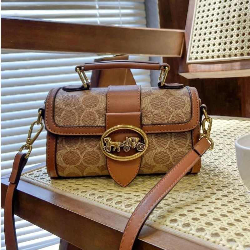 New Famous Designer High Quality 2023  Women\'s Fashion  Handbag Europe and America Style Single Shoulder Crossbody Bag Sac Cc Gg