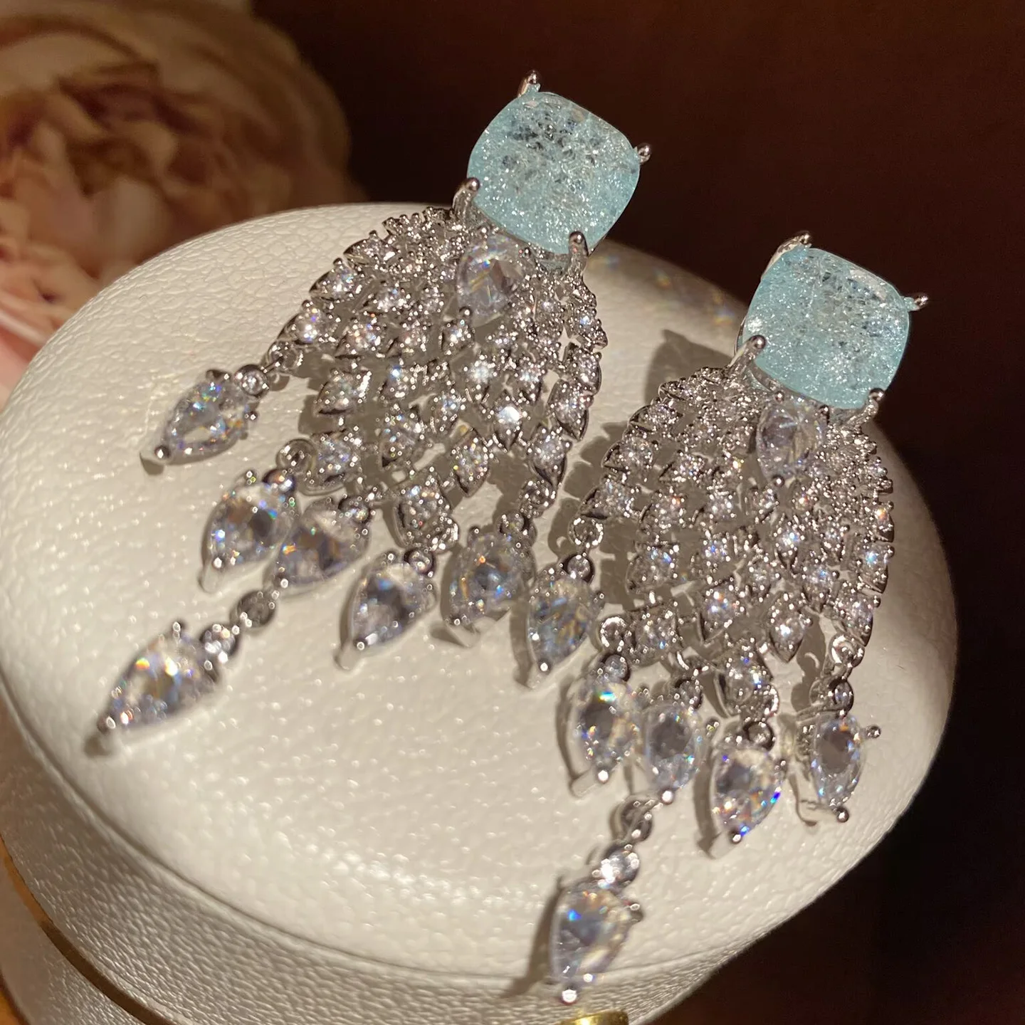 Luxury Ice Crack Square Crystal Earrings Sparkling Tassel Fringe Dangle Earrings for Wedding Party Prom