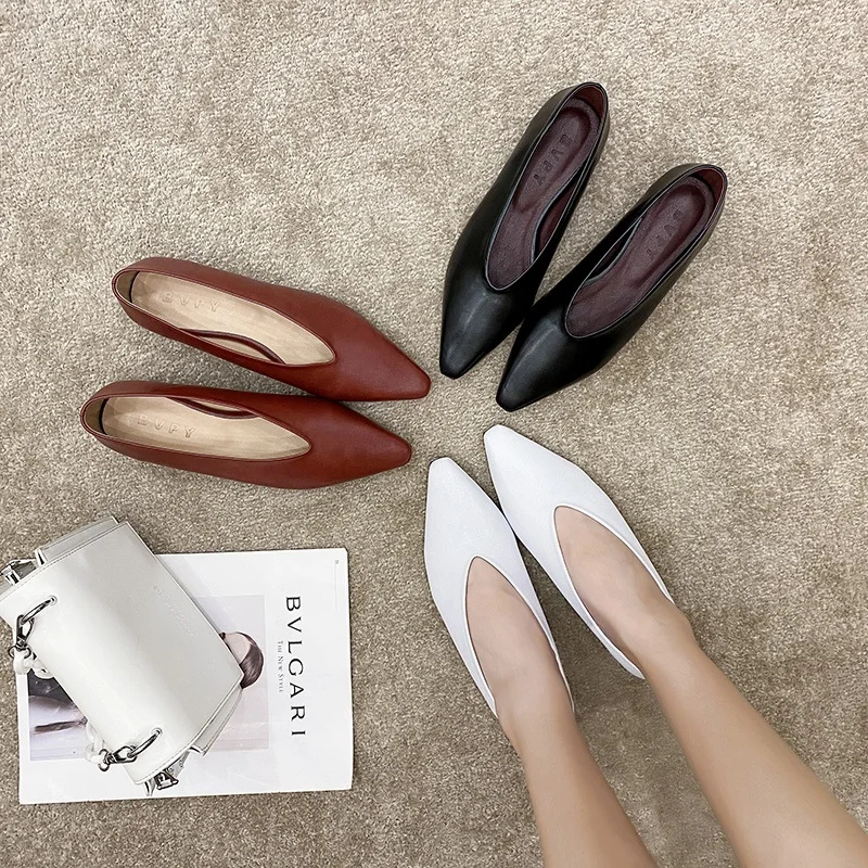 2026 New Lady Square Toe Flat Shoes Flats Female V Cut Designer Footwear Spring Autumn Casual Girl Flat Vintage Shoes Ladies