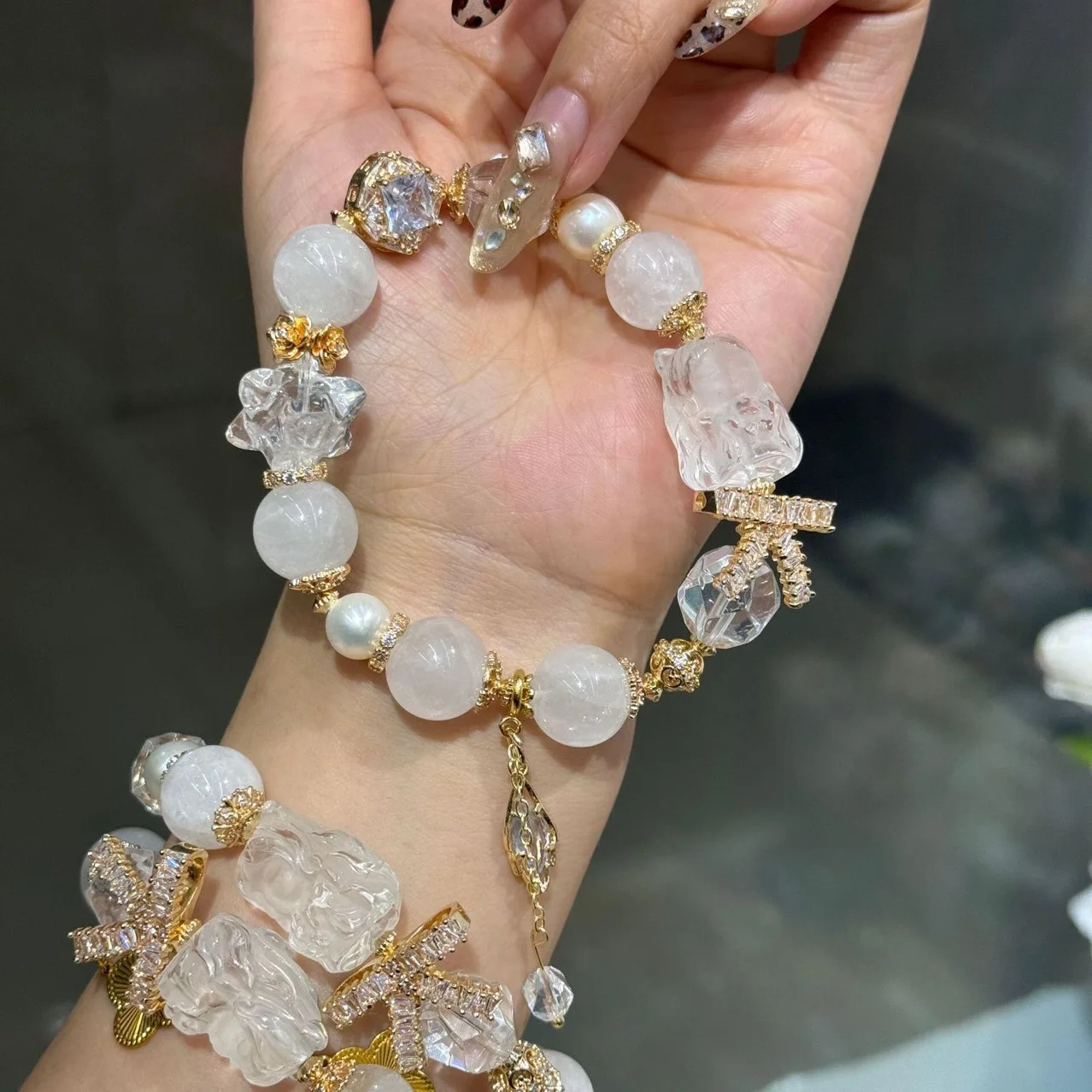 

Original Natural White Crystal Single Ring Bracelet, Women's Fashion Jewelry, Light Luxury Style, Gift.