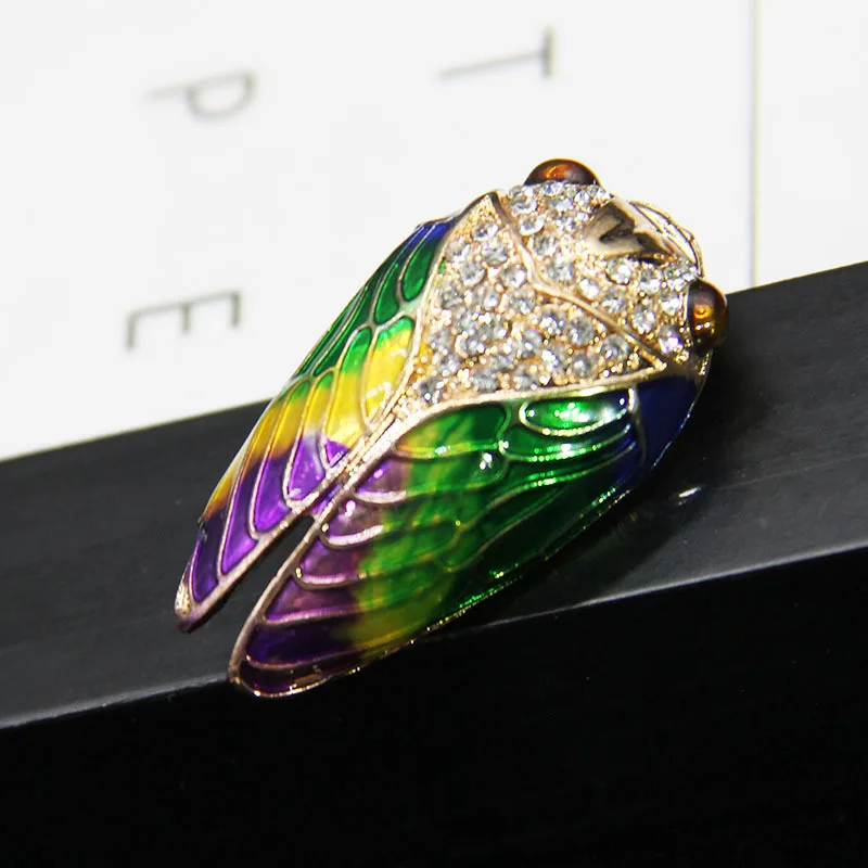 SKEDS Luxury Women Girls Cute Cicada Bug Enamel Brooch Pin Vintage Pearl Crystal Insect Jewelry Accessories Brooches For Women