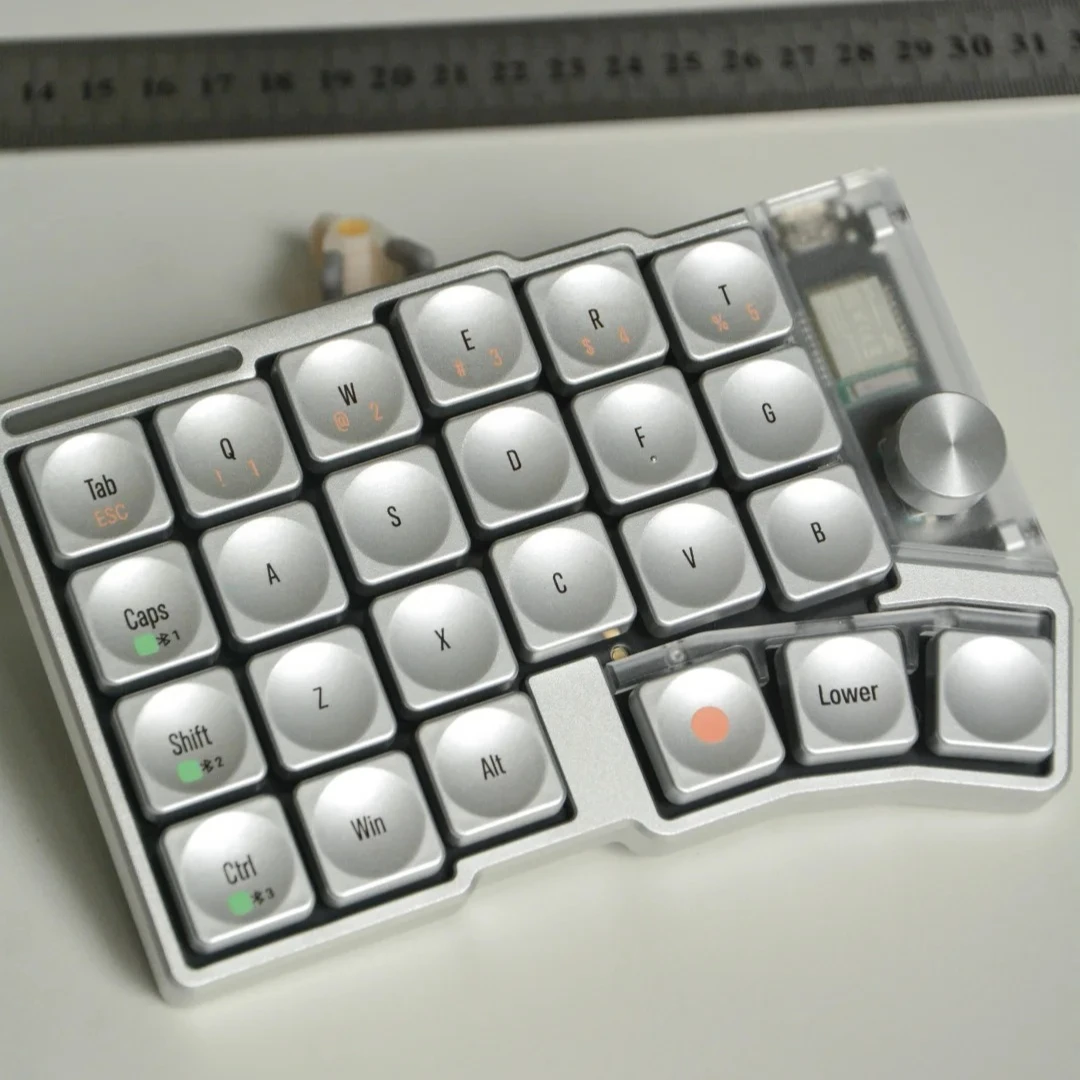 Low Profile Cornix Split Keyboard Tenting Leg Hot Swap Wireless Bluetooth CNC Split Keyboard Kit Kailh Choc VIAL keymap 48key