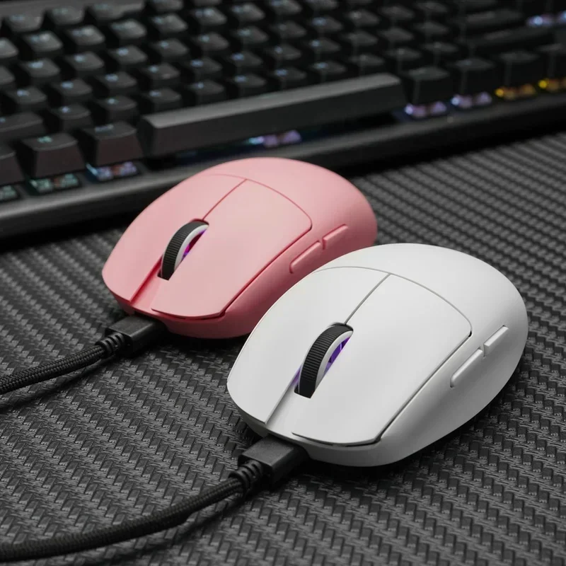 Imagem -04 - Zopin-ultraleve z1 Mouse sem Fio para Jogos Pro 2.4g Paw3395 para Laptop pc Acessórios Mac Sensor Óptico Presente para a Menina