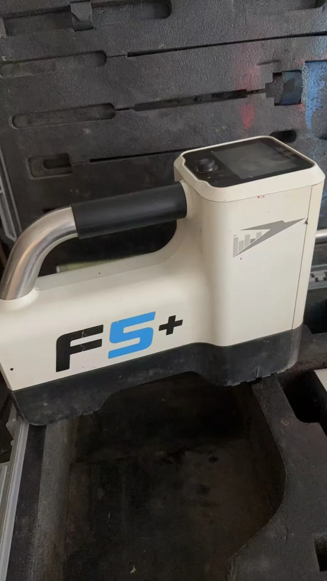 Underground HDD Locator Falcon F2 F2+ F5 F5+ Digitrak System with New or Used Device
