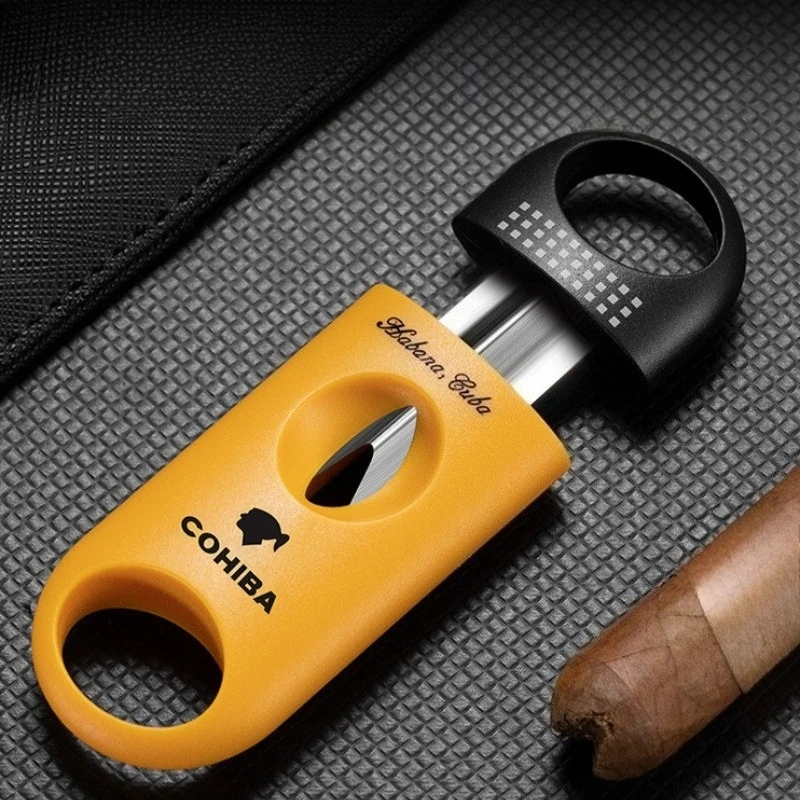 

Cigar Cutter Cigar Set: Pocket-Sized V-Cut Sharp Cigar Scissors with Guillotine & Portable Travel Round Punch