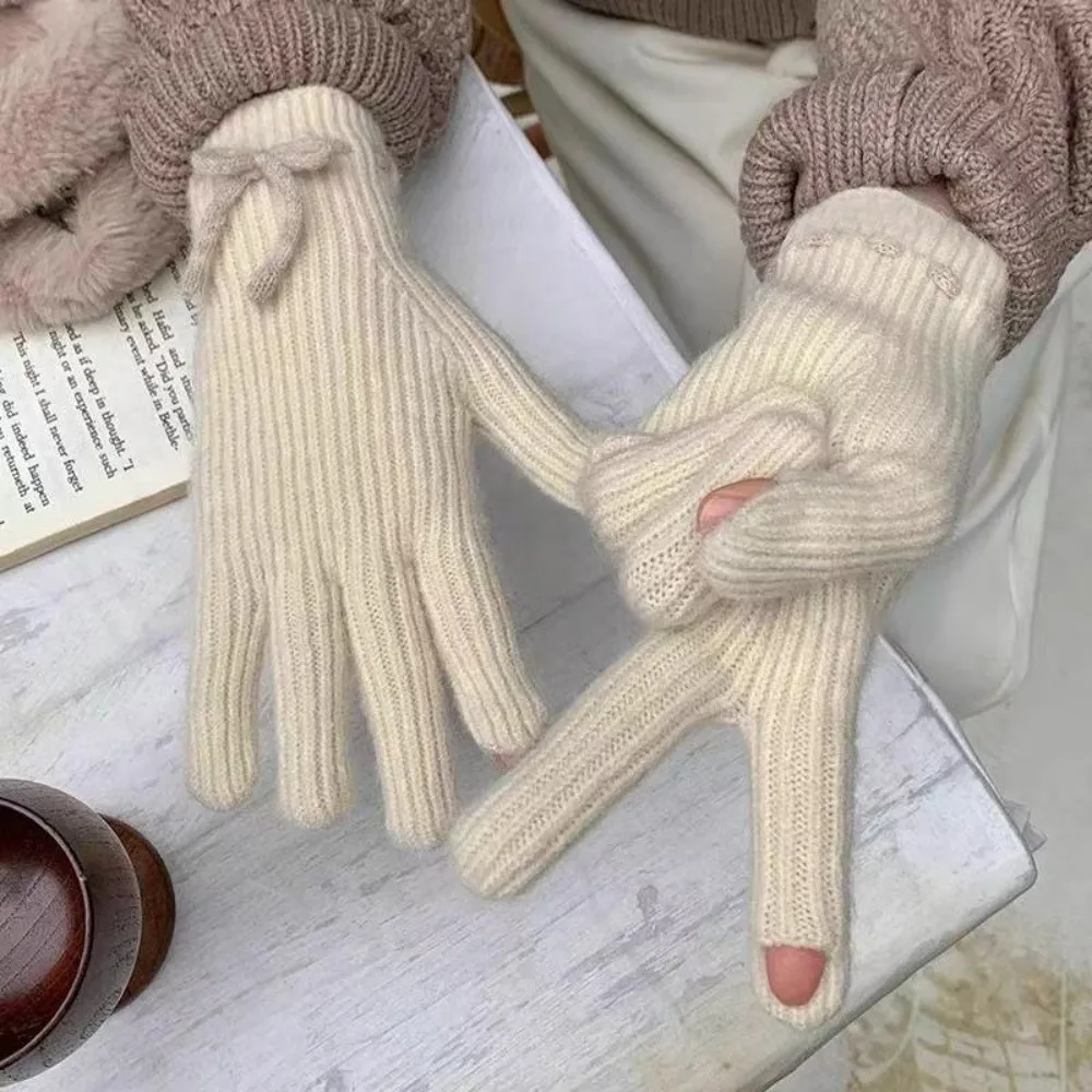 Warm Knitted Texture Wool bow knit gloves Solid Color Windproof Touch Screen Gloves Thermal Riding Gloves Winter Season