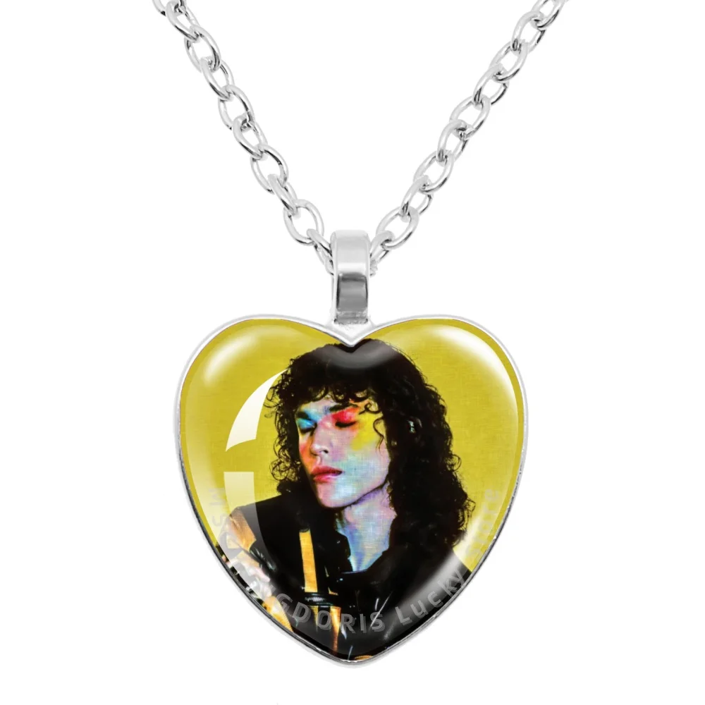 Singer C-Conan Gray Glass Cabochon Heart-Shaped Pendant Necklace Accessories Fans Charm Jewelry Gift MS048
