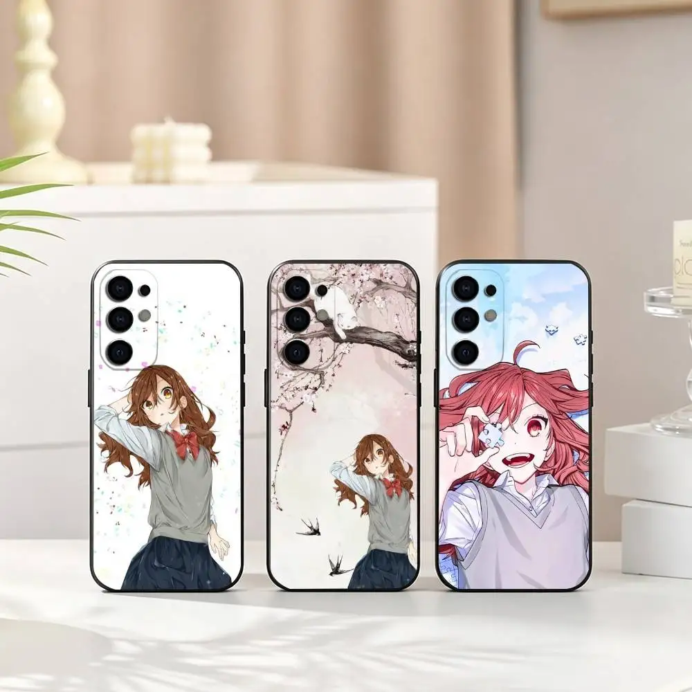 

Hori Kyoko Horimiya Anime Phone Case For Samsung S25,S24,S21,S22,S23,S30,Ultra,S20,Plus,Fe,Lite,Note,10,Black Cover